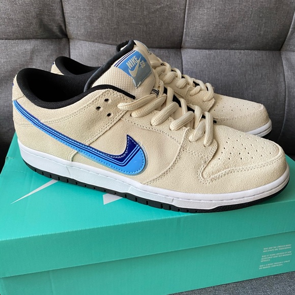 nike sb dunk truck it low